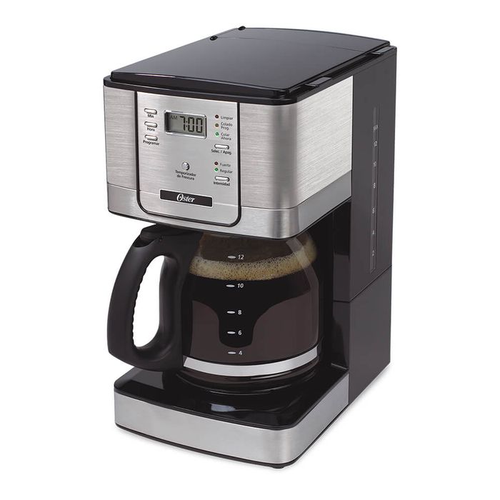 Cafetera programable Oster® 12 tazas BVSTDC4401 - Oster